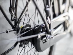 Trek District 2 EQ Lowstep L Lithium Grey - WERKSTATT17 Bikeshop -Trek District2EquippedLowstep 21 33494 A Alt2