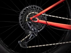 Trek Farley 9.6 S Lava - WERKSTATT17 Bikeshop -Trek Farley96 23 37020 A Alt2 1