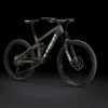 Trek Remedy 8 27.5 XT XL Matte Olive Grey - WERKSTATT17 Bikeshop -Trek Remedy8275XT 22 35063 B Portrait