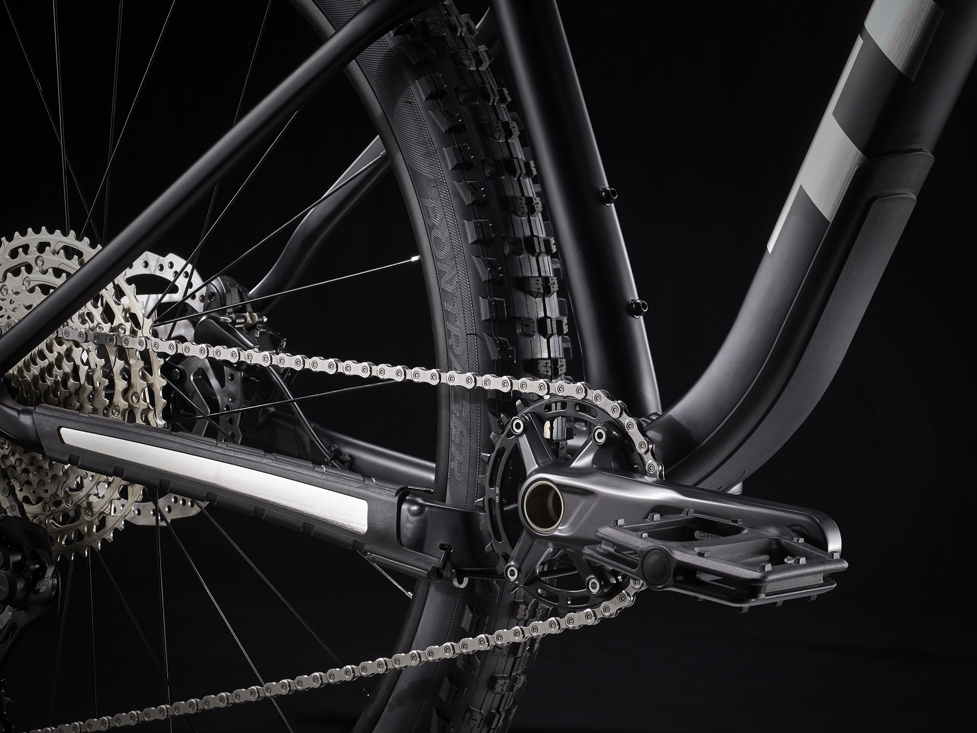 Trek Roscoe 7 M Matte Trek Black - WERKSTATT17 Bikeshop 12 Trek Roscoe 7 M Matte Trek Black - WERKSTATT17 Bikeshop – Bild 10