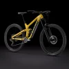 Trek Slash 9.8 GX AXS L 29 Satin Baja Yellow - WERKSTATT17 Bikeshop -Trek Slash98GXAXS 23 37058 C Portrait