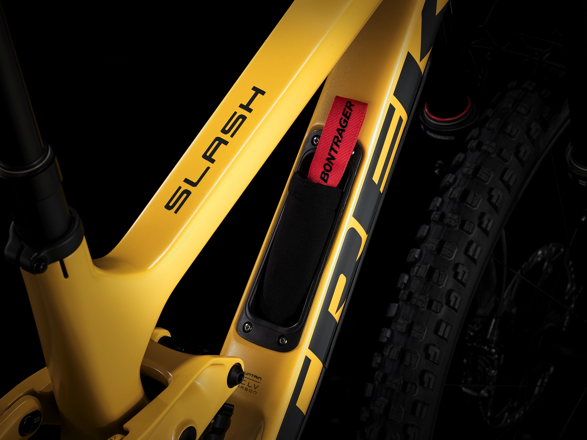 Trek Slash 9.8 XT XL 29 Satin Baja Yellow - WERKSTATT17 Bikeshop 6 Trek Slash 9.8 XT XL 29 Satin Baja Yellow - WERKSTATT17 Bikeshop – Bild 4