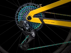 Trek Slash 9.9 XX1 FA S 29 Satin Baja Yellow - WERKSTATT17 Bikeshop -Trek Slash99XX1AXSFlightAttendant 23 37060 C Alt1