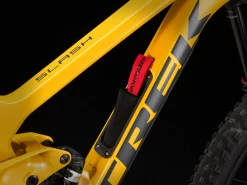 Trek Slash 9.9 XX1 FA S 29 Satin Baja Yellow - WERKSTATT17 Bikeshop -Trek Slash99XX1AXSFlightAttendant 23 37060 C Alt3