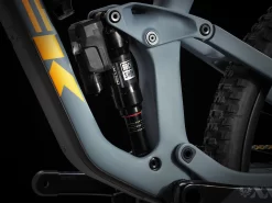 Trek Slash 9.9 XX1 FA L 29 Matte Battleship Blue - WERKSTATT17 Bikeshop 17 Trek Slash 9.9 XX1 FA L 29 Matte Battleship Blue - WERKSTATT17 Bikeshop -Trek Slash99XX1FA 22 36413 B Alt4