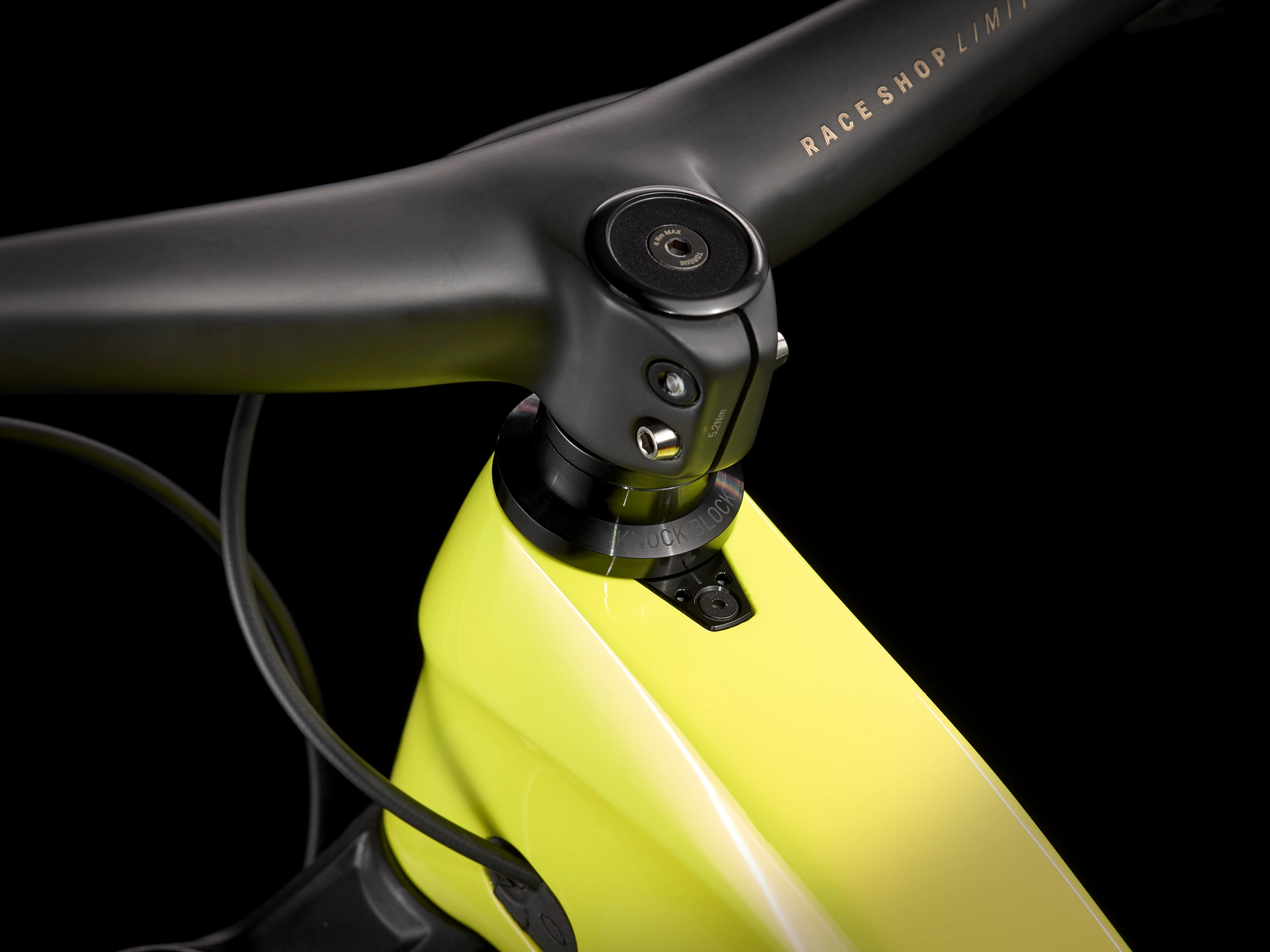 Trek Slash 9.9 XX1 FA ML 29 Radioactive Coral To Yellow - WERKSTATT17 Bikeshop 9 Trek Slash 9.9 XX1 FA ML 29 Radioactive Coral To Yellow - WERKSTATT17 Bikeshop – Bild 7