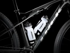 Trek Supercaliber 9.6 XXL Lithium Grey/Trek Black - WERKSTATT17 Bikeshop -Trek Supercaliber96 22 35151 A Accessory1