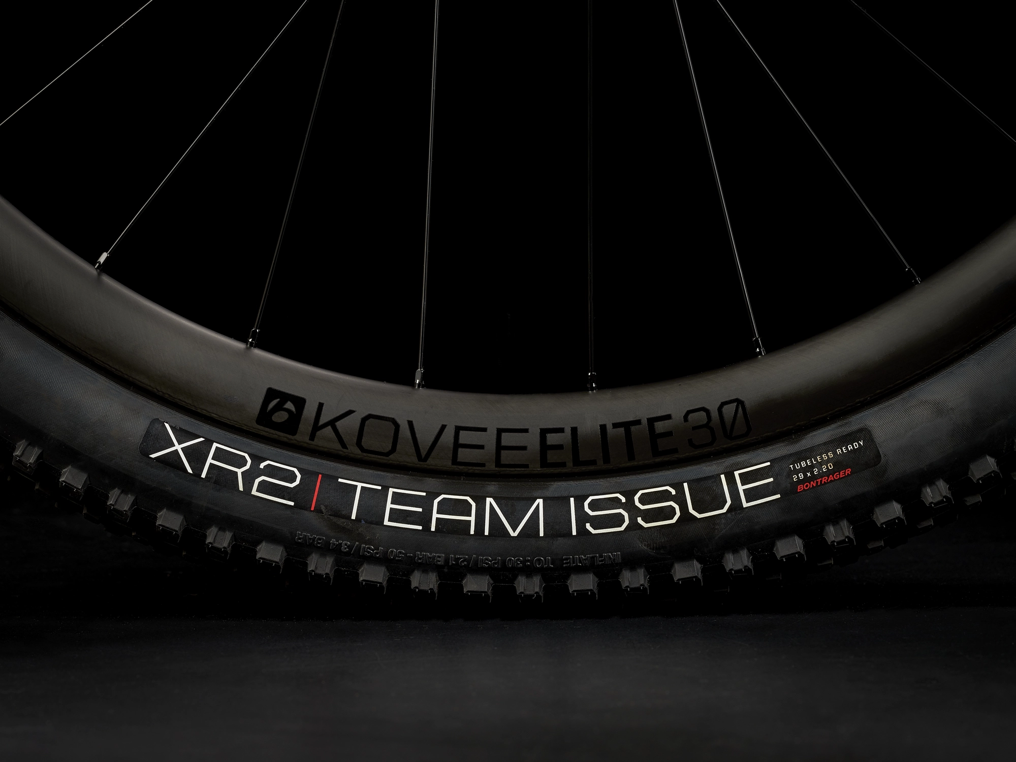 Trek Supercaliber 9.7 ML Factory Orange/Lithium Grey - WERKSTATT17 Bikeshop 10 Trek Supercaliber 9.7 ML Factory Orange/Lithium Grey - WERKSTATT17 Bikeshop – Bild 8