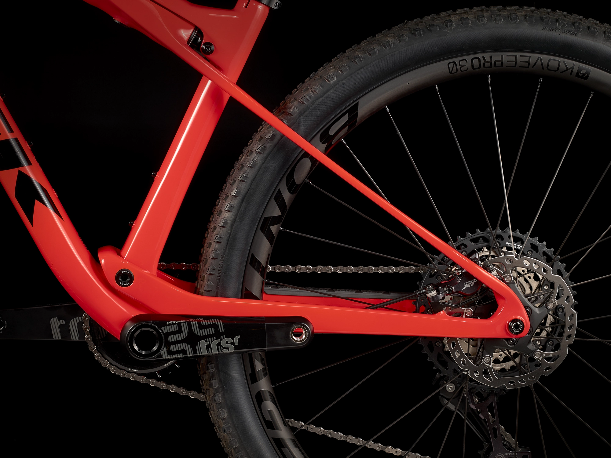 Trek Supercaliber 9.8 XT XL Radioactive Yellow To Coral - WERKSTATT17 Bikeshop 11 Trek Supercaliber 9.8 XT XL Radioactive Yellow To Coral - WERKSTATT17 Bikeshop – Bild 9