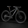 Trek Supercaliber 9.9 XTR M Matte Raw Carbon/Gloss Trek - WERKSTATT17 Bikeshop -Trek Supercaliber99XTR 22 35144 B Portrait