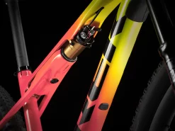 Trek Supercaliber 9.9XX1AXS M Yellow To Coral Fade - WERKSTATT17 Bikeshop -Trek Supercaliber99XX1AXS 22 35145 C Alt1