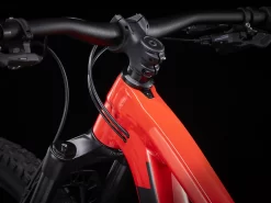 Trek Top Fuel 5 Deore M Radioactive Red - WERKSTATT17 Bikeshop -Trek TopFuel5Deore 22 35071 B Alt2