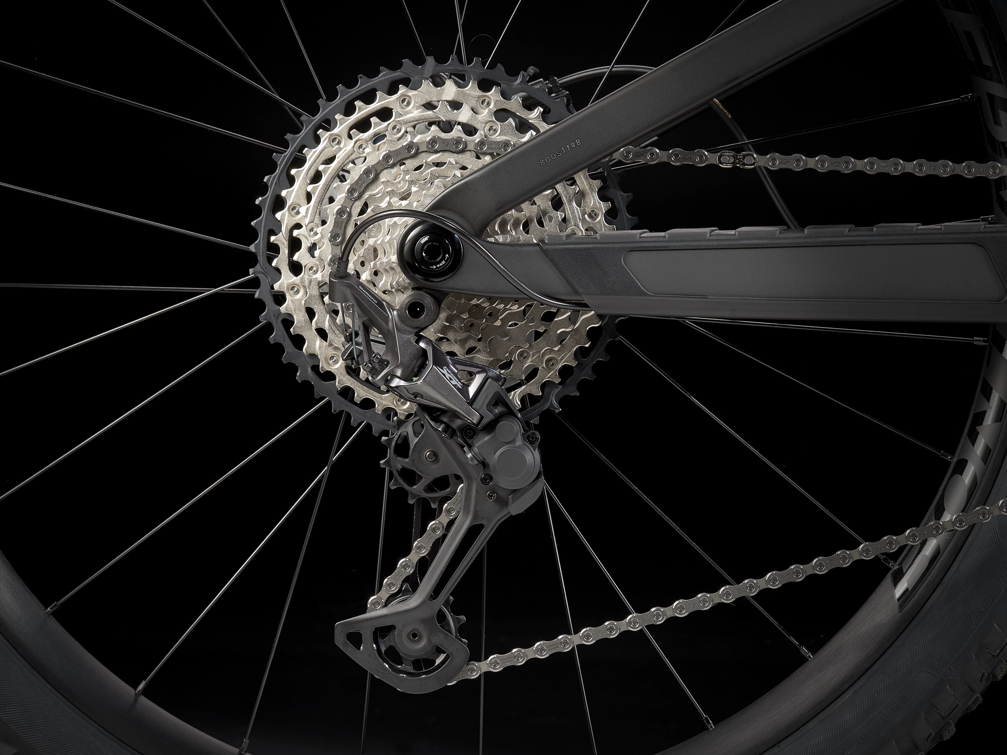 Trek Top Fuel 9.7 SLX/XT S Matte Raw Carbon - WERKSTATT17 Bikeshop 6 Trek Top Fuel 9.7 SLX/XT S Matte Raw Carbon - WERKSTATT17 Bikeshop – Bild 4