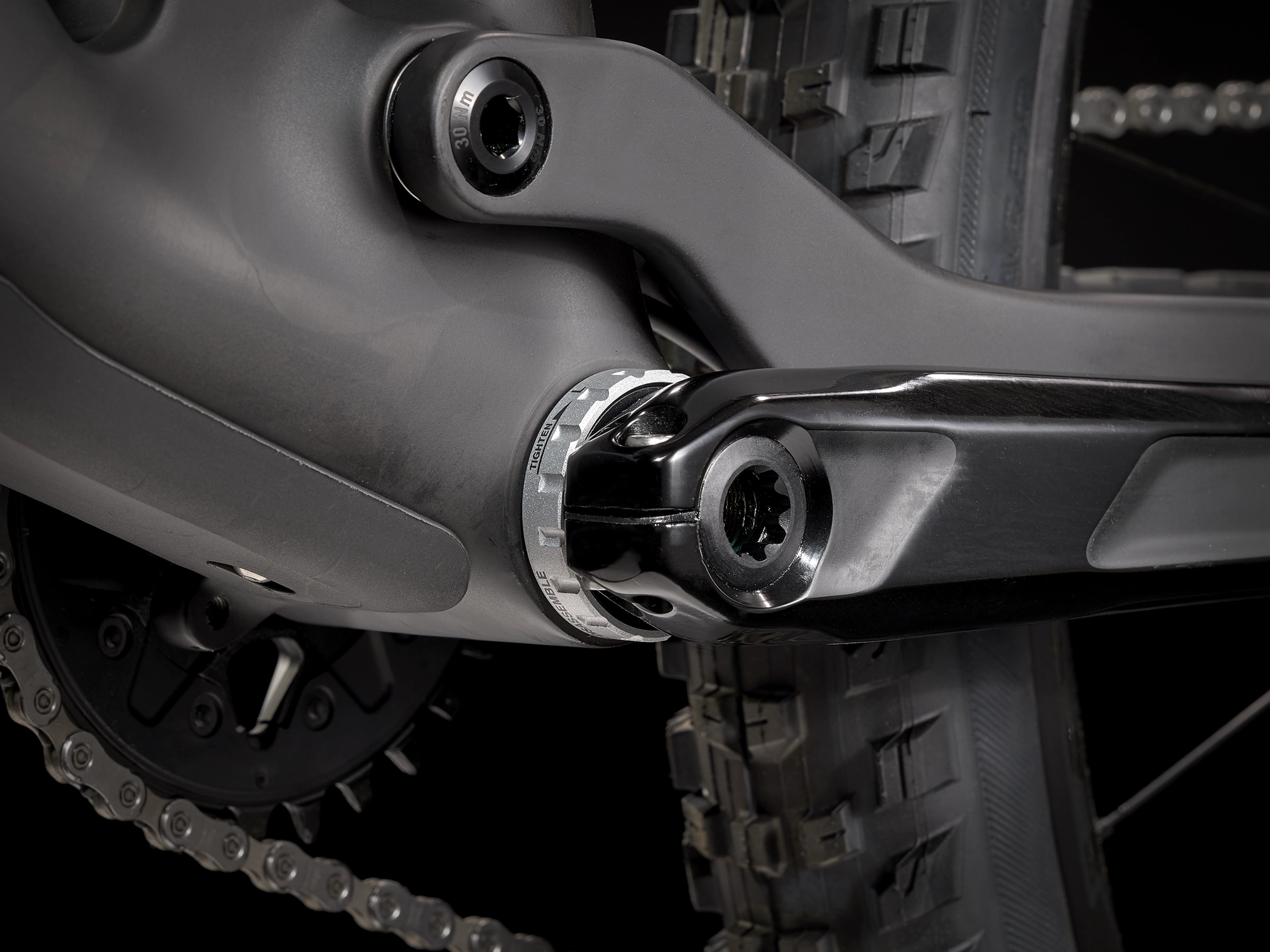 Trek Top Fuel 9.7 SLX/XT S Matte Raw Carbon - WERKSTATT17 Bikeshop 12 Trek Top Fuel 9.7 SLX/XT S Matte Raw Carbon - WERKSTATT17 Bikeshop – Bild 10