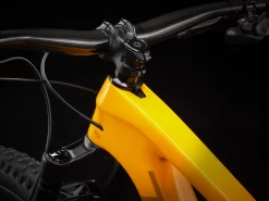 Trek Top Fuel 9.8 GX AXS M Marigold To Red To Purple Ab - WERKSTATT17 Bikeshop -Trek TopFuel98GXAXS 22 35221 B Alt2