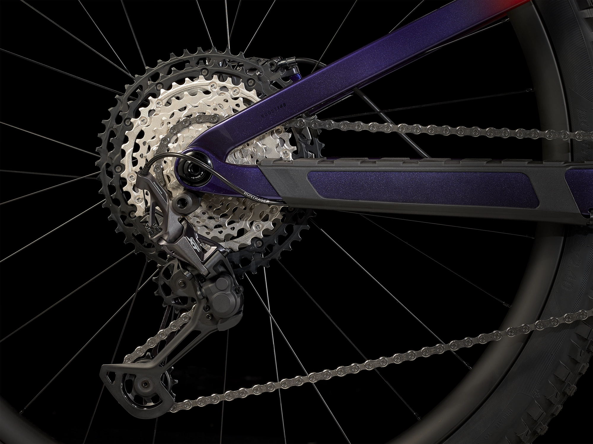 Trek Top Fuel 9.8 XT S Marigold To Red To Purple Abyss - WERKSTATT17 Bikeshop 6 Trek Top Fuel 9.8 XT S Marigold To Red To Purple Abyss - WERKSTATT17 Bikeshop – Bild 4